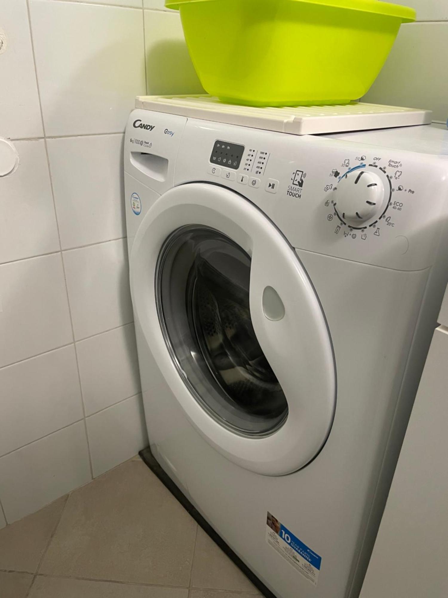 Lorenzo'S House Catania City Centre - Comfortable Large Apartment With 2 Bedrooms And 2 Baths, Close To Trains, Metro And Bus Station المظهر الخارجي الصورة